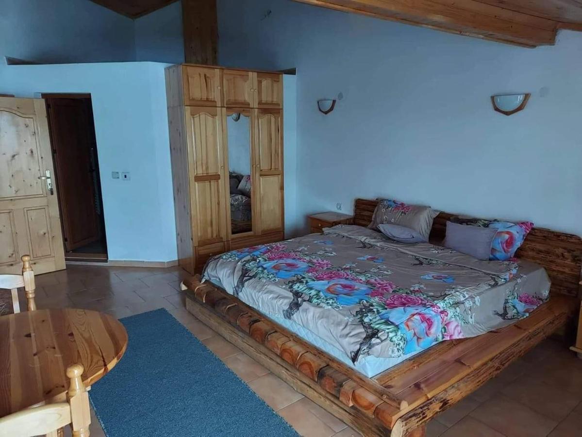 Къща За Гости Камината Trigrad Exteriör bild